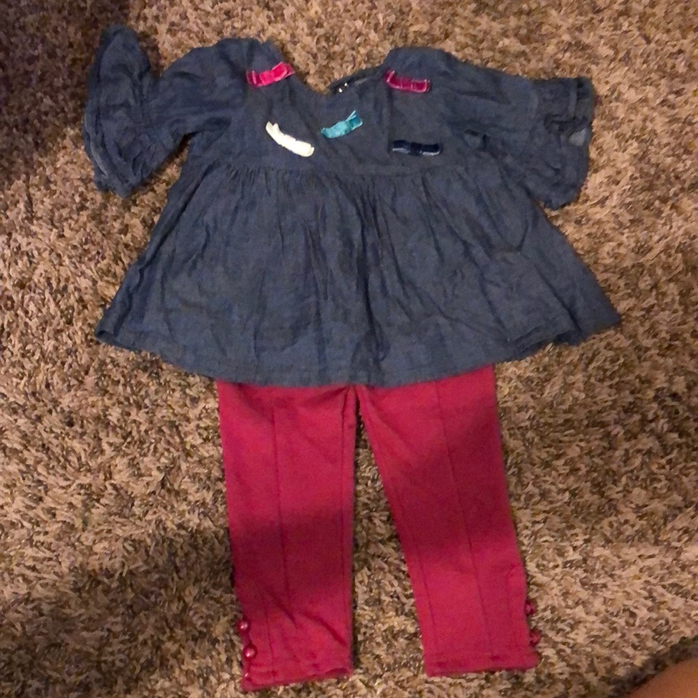 Crown & Ivy Baby Outfit